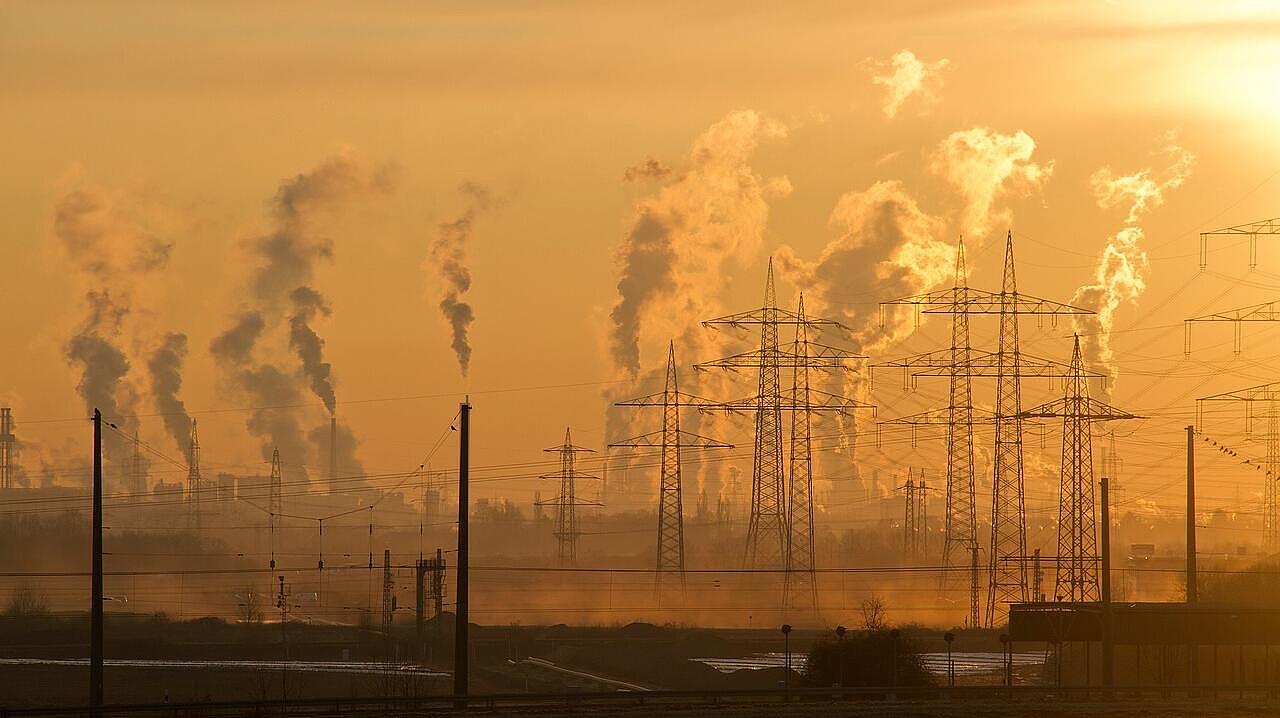 6 Lessons on energy decarbonization from countries leading the way 